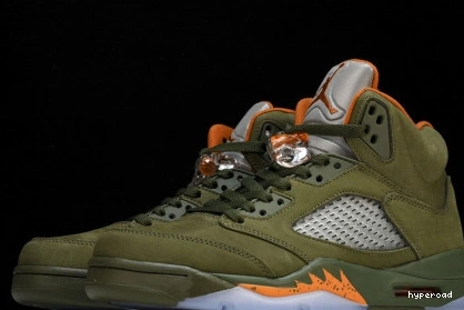 Hyperoad 5 “Olive” Jordan Air 1021